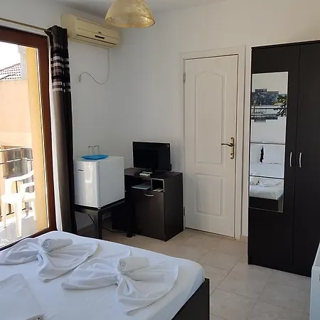 Vilele Liliana Guest house Navodari