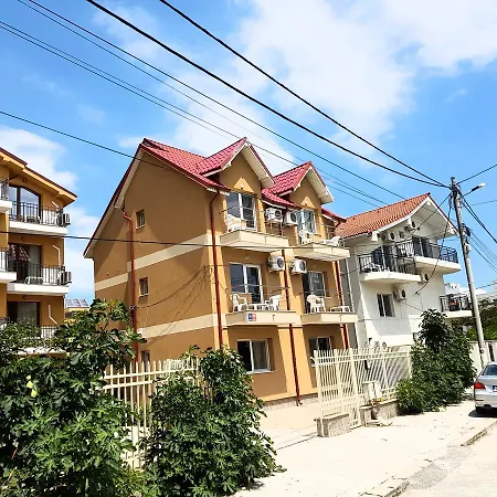 Vilele Liliana Guest house 3*