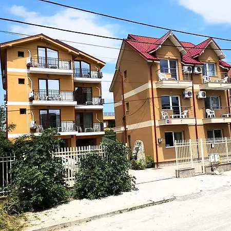 Vilele Liliana 3* Năvodari