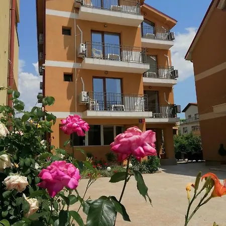Vilele Liliana Guest house Navodari